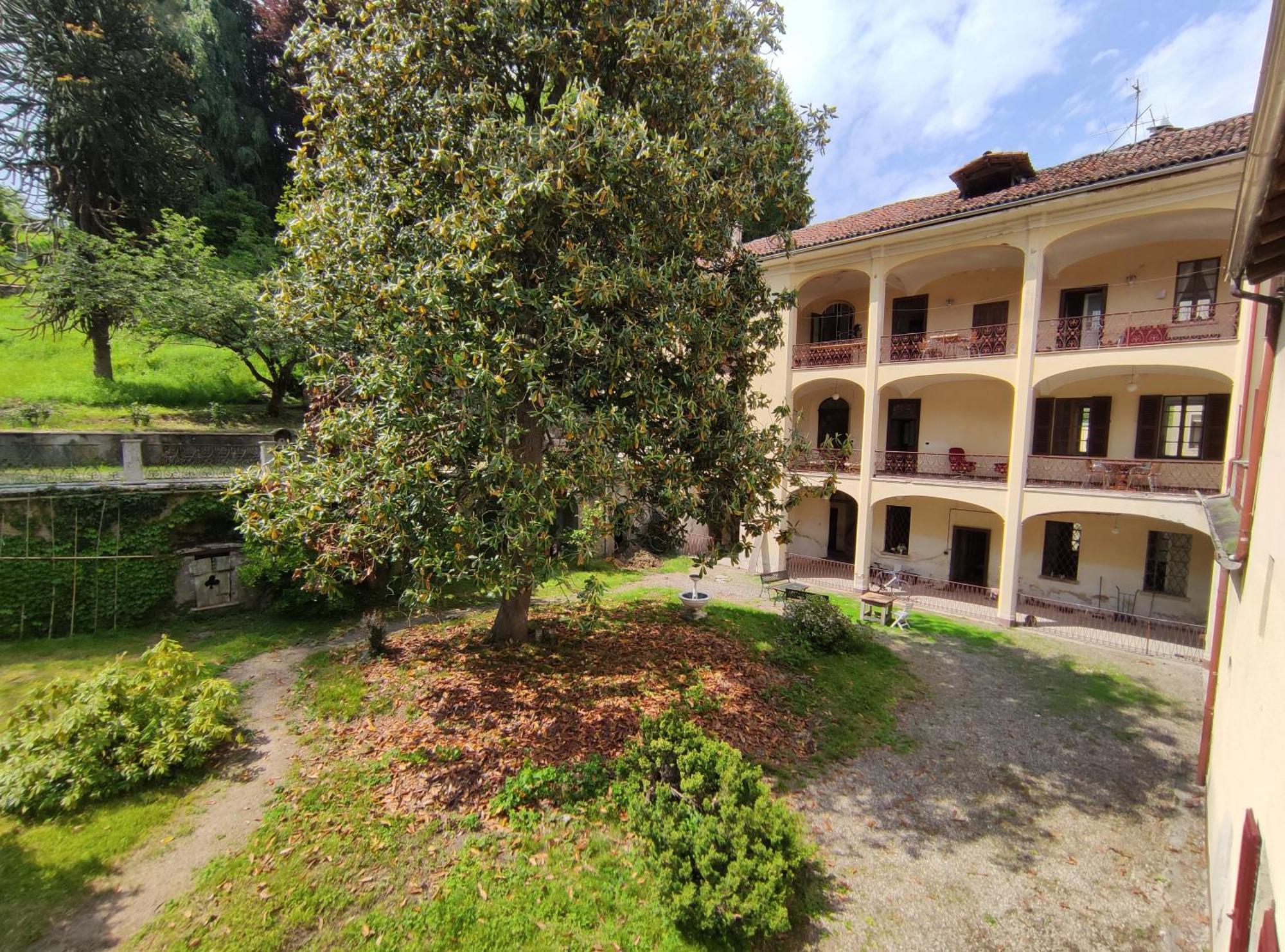 Casa Valduggia Bed and Breakfast Buitenkant foto